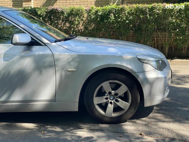 Серый БМВ 5 Серия, объемом двигателя 2.5 л и пробегом 307 тыс. км за 8490 $, фото 3 на Automoto.ua