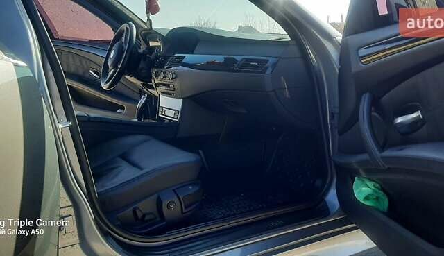 Серый БМВ 5 Серия, объемом двигателя 2.99 л и пробегом 356 тыс. км за 12555 $, фото 11 на Automoto.ua