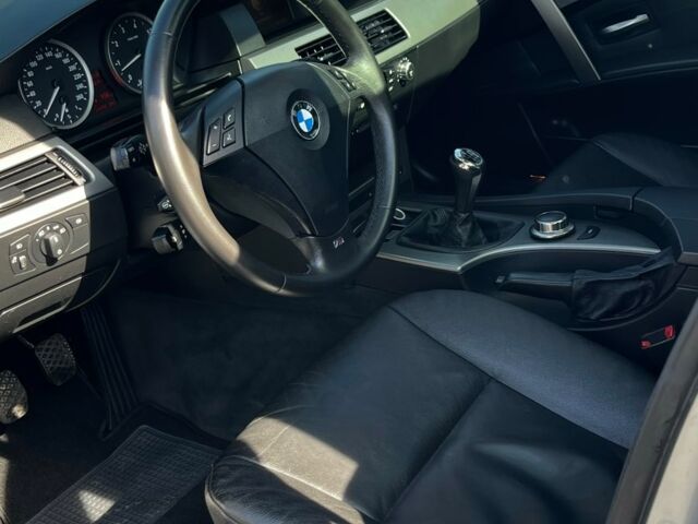 Серый БМВ 5 Серия, объемом двигателя 2.5 л и пробегом 285 тыс. км за 7800 $, фото 8 на Automoto.ua