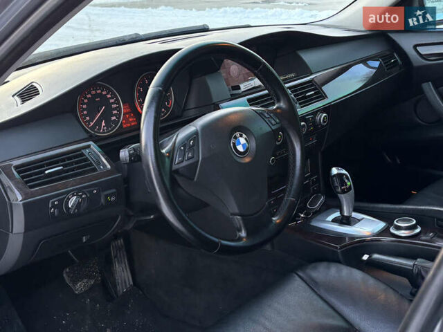 Серый БМВ 5 Серия, объемом двигателя 2.5 л и пробегом 256 тыс. км за 7999 $, фото 35 на Automoto.ua