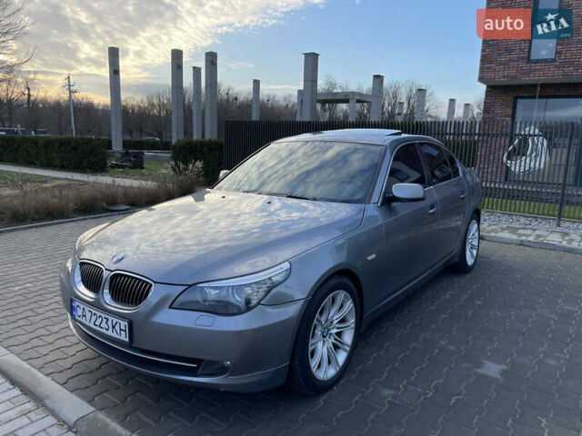 Серый БМВ 5 Серия, объемом двигателя 2.99 л и пробегом 342 тыс. км за 11200 $, фото 6 на Automoto.ua