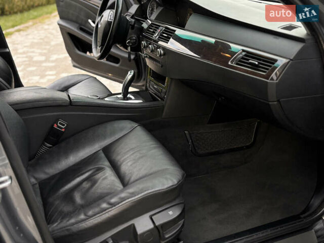 Сірий БМВ 5 Серія, об'ємом двигуна 2.5 л та пробігом 254 тис. км за 9000 $, фото 23 на Automoto.ua