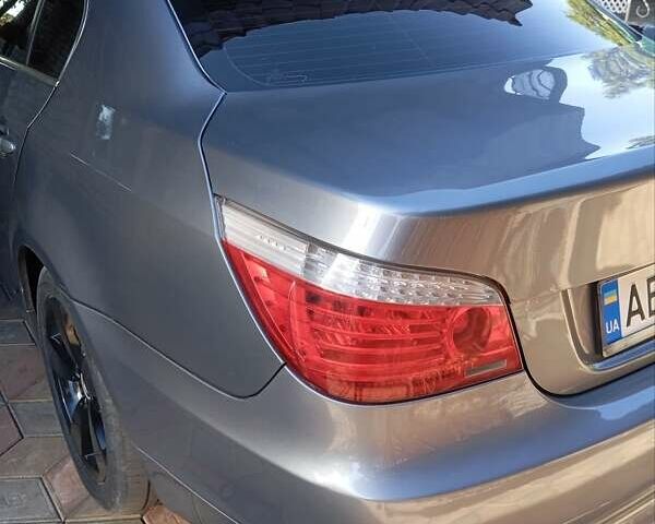 Серый БМВ 5 Серия, объемом двигателя 2.8 л и пробегом 161 тыс. км за 9500 $, фото 18 на Automoto.ua