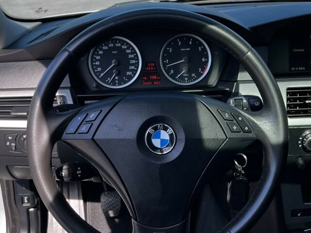 Серый БМВ 5 Серия, объемом двигателя 2.5 л и пробегом 285 тыс. км за 7800 $, фото 11 на Automoto.ua