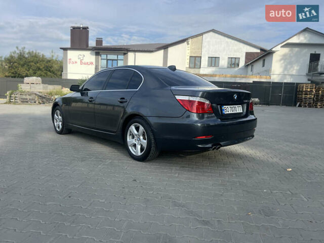 Серый БМВ 5 Серия, объемом двигателя 3 л и пробегом 275 тыс. км за 10200 $, фото 4 на Automoto.ua