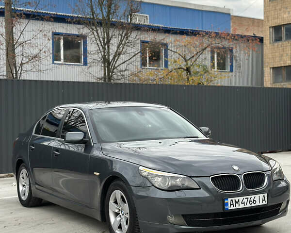 Серый БМВ 5 Серия, объемом двигателя 2 л и пробегом 402 тыс. км за 7950 $, фото 1 на Automoto.ua