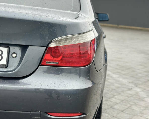 Сірий БМВ 5 Серія, об'ємом двигуна 2 л та пробігом 335 тис. км за 7999 $, фото 2 на Automoto.ua