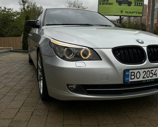 Серый БМВ 5 Серия, объемом двигателя 2.5 л и пробегом 262 тыс. км за 9000 $, фото 27 на Automoto.ua