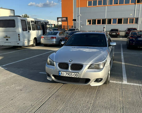 Серый БМВ 5 Серия, объемом двигателя 3 л и пробегом 486 тыс. км за 15000 $, фото 2 на Automoto.ua