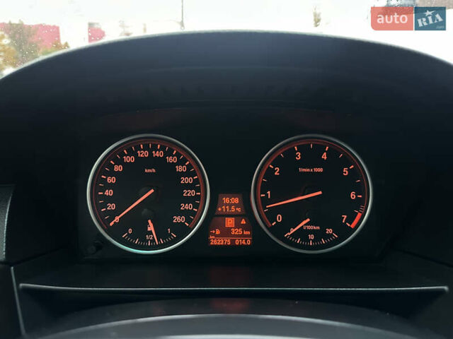 Серый БМВ 5 Серия, объемом двигателя 2.5 л и пробегом 262 тыс. км за 9000 $, фото 35 на Automoto.ua
