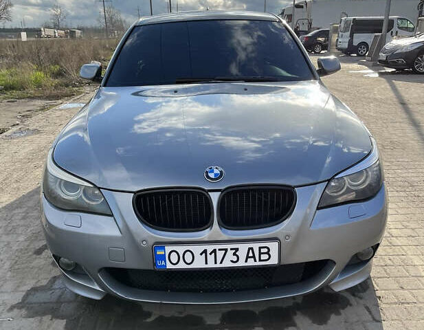 Серый БМВ 5 Серия, объемом двигателя 2 л и пробегом 372 тыс. км за 9500 $, фото 9 на Automoto.ua