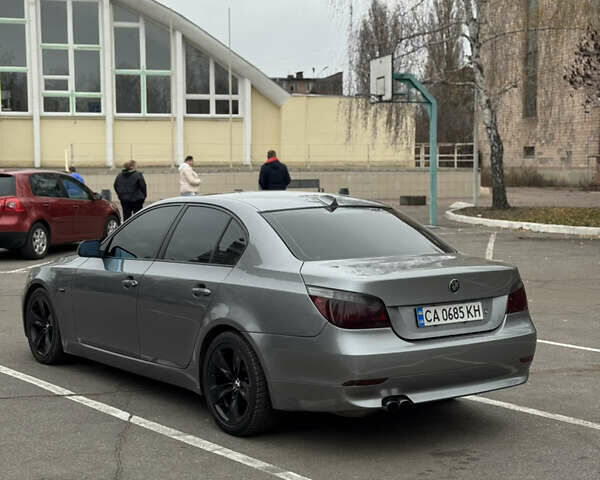 Сірий БМВ 5 Серія, об'ємом двигуна 2.99 л та пробігом 382 тис. км за 11500 $, фото 2 на Automoto.ua