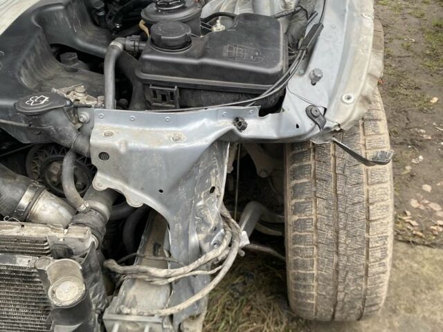 Сірий БМВ 5 Серія, об'ємом двигуна 3 л та пробігом 282 тис. км за 4200 $, фото 1 на Automoto.ua