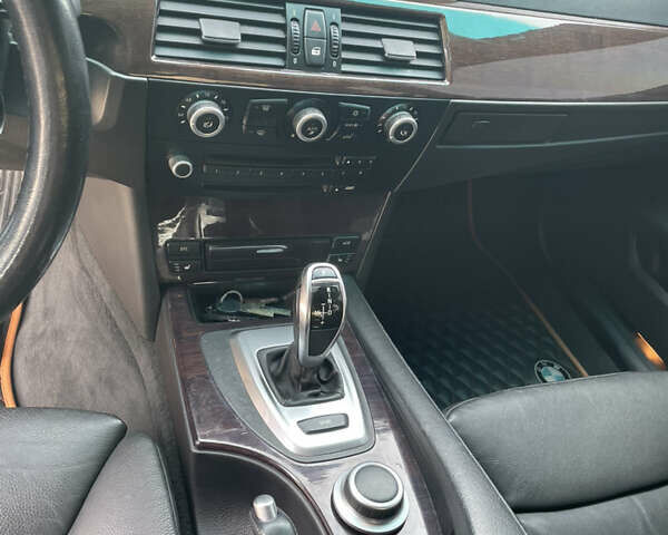 Сірий БМВ 5 Серія, об'ємом двигуна 2.98 л та пробігом 310 тис. км за 8500 $, фото 19 на Automoto.ua