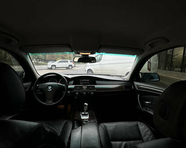 Серый БМВ 5 Серия, объемом двигателя 2.5 л и пробегом 262 тыс. км за 9000 $, фото 24 на Automoto.ua