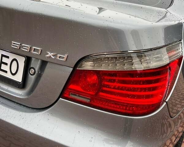 Серый БМВ 5 Серия, объемом двигателя 3 л и пробегом 300 тыс. км за 10500 $, фото 32 на Automoto.ua