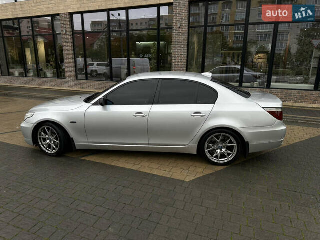 Серый БМВ 5 Серия, объемом двигателя 2.5 л и пробегом 262 тыс. км за 9000 $, фото 10 на Automoto.ua