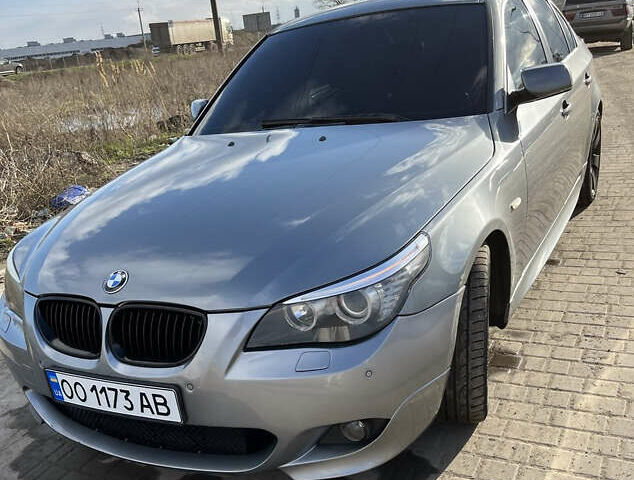 Серый БМВ 5 Серия, объемом двигателя 2 л и пробегом 372 тыс. км за 9500 $, фото 3 на Automoto.ua