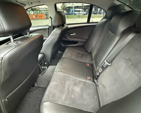 Серый БМВ 5 Серия, объемом двигателя 2 л и пробегом 297 тыс. км за 9200 $, фото 16 на Automoto.ua