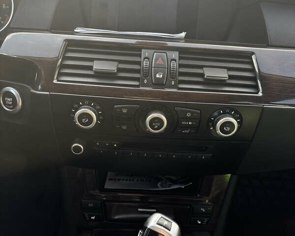 Серый БМВ 5 Серия, объемом двигателя 2 л и пробегом 270 тыс. км за 7500 $, фото 10 на Automoto.ua