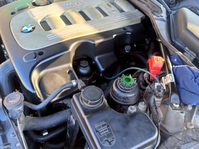 Сірий БМВ 5 Серія, об'ємом двигуна 3 л та пробігом 354 тис. км за 10000 $, фото 6 на Automoto.ua