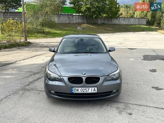 Сірий БМВ 5 Серія, об'ємом двигуна 2 л та пробігом 308 тис. км за 7800 $, фото 2 на Automoto.ua