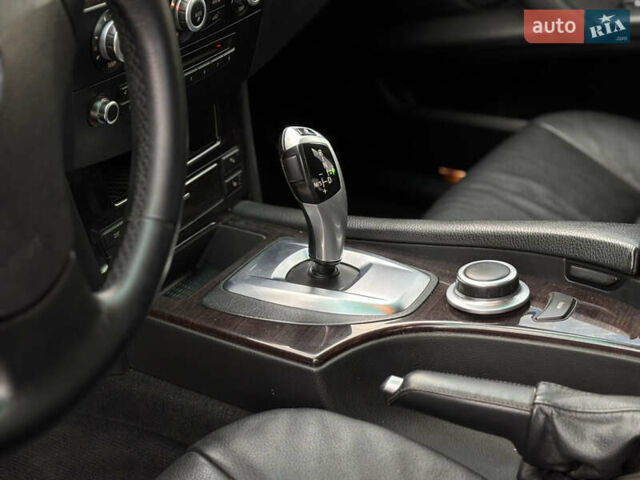 БМВ 5 Серия 2008 в Тернополе на Automoto.ua Серый БМВ 5 Серия, объемом двигателя 2.5 л и пробегом 255 тыс. км за 8750 $, фото 21 на Automoto.ua