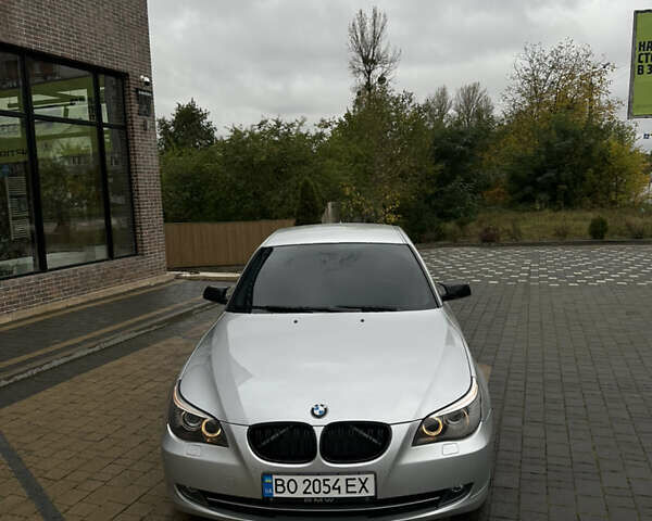 Серый БМВ 5 Серия, объемом двигателя 2.5 л и пробегом 262 тыс. км за 9000 $, фото 30 на Automoto.ua