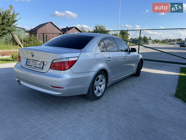 Сірий БМВ 5 Серія, об'ємом двигуна 2 л та пробігом 301 тис. км за 9700 $, фото 6 на Automoto.ua