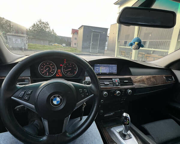 Сірий БМВ 5 Серія, об'ємом двигуна 3 л та пробігом 281 тис. км за 9999 $, фото 11 на Automoto.ua