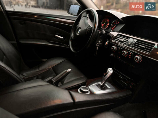 Серый БМВ 5 Серия, объемом двигателя 2.5 л и пробегом 250 тыс. км за 8250 $, фото 22 на Automoto.ua