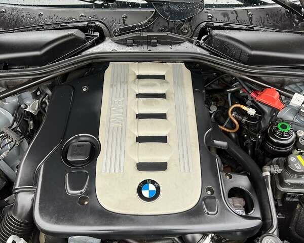 Серый БМВ 5 Серия, объемом двигателя 3 л и пробегом 300 тыс. км за 10500 $, фото 30 на Automoto.ua