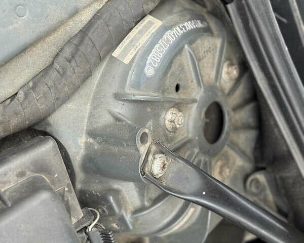 Серый БМВ 5 Серия, объемом двигателя 2 л и пробегом 360 тыс. км за 9850 $, фото 106 на Automoto.ua