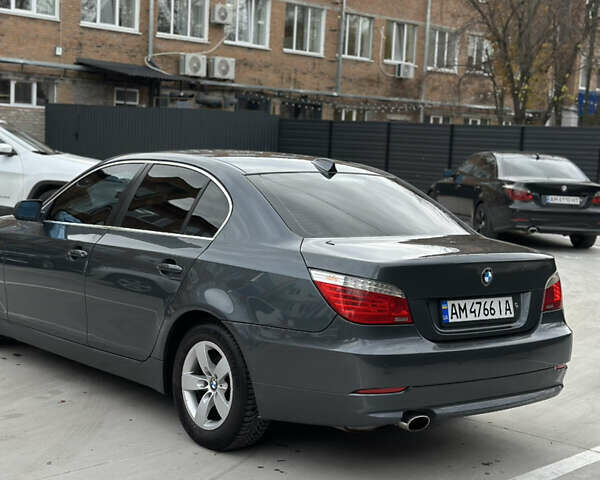 Серый БМВ 5 Серия, объемом двигателя 2 л и пробегом 402 тыс. км за 7950 $, фото 3 на Automoto.ua