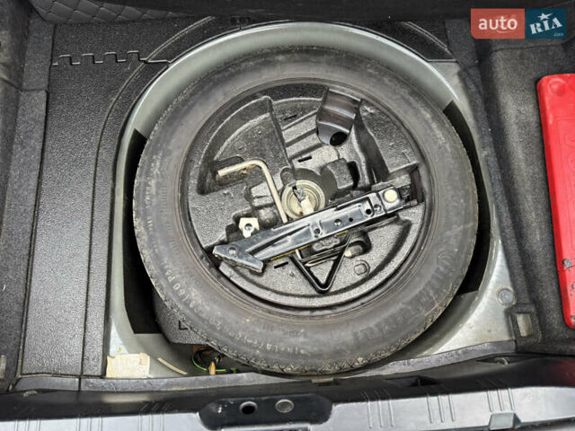 Серый БМВ 5 Серия, объемом двигателя 2 л и пробегом 360 тыс. км за 8750 $, фото 115 на Automoto.ua