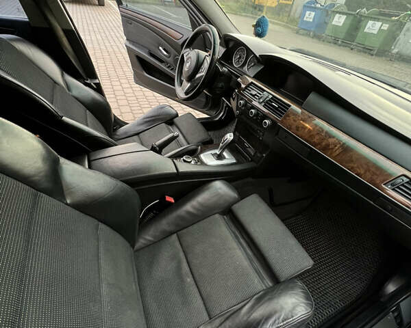 Сірий БМВ 5 Серія, об'ємом двигуна 3 л та пробігом 281 тис. км за 9999 $, фото 10 на Automoto.ua