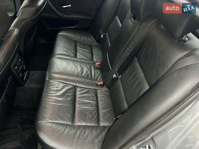Сірий БМВ 5 Серія, об'ємом двигуна 2.5 л та пробігом 254 тис. км за 9450 $, фото 22 на Automoto.ua