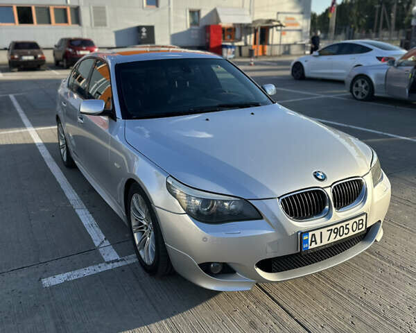 Серый БМВ 5 Серия, объемом двигателя 3 л и пробегом 486 тыс. км за 15000 $, фото 1 на Automoto.ua
