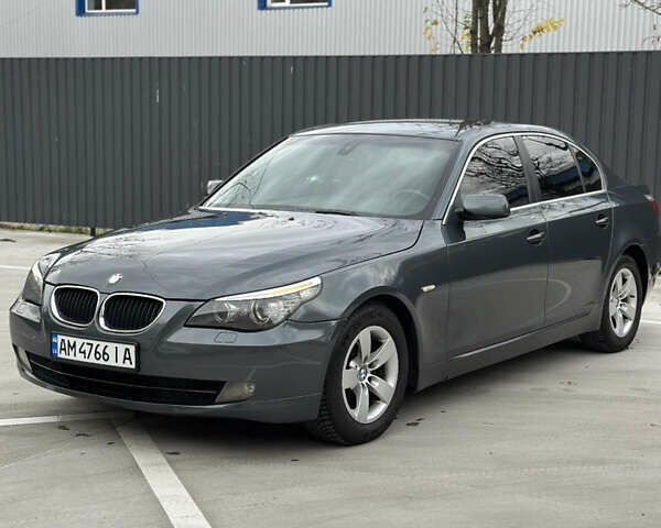 Серый БМВ 5 Серия, объемом двигателя 2 л и пробегом 402 тыс. км за 7950 $, фото 2 на Automoto.ua