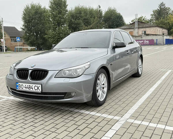 Серый БМВ 5 Серия, объемом двигателя 2 л и пробегом 297 тыс. км за 9200 $, фото 2 на Automoto.ua