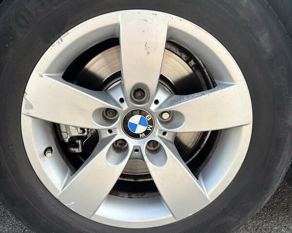 Серый БМВ 5 Серия, объемом двигателя 2 л и пробегом 270 тыс. км за 7500 $, фото 3 на Automoto.ua