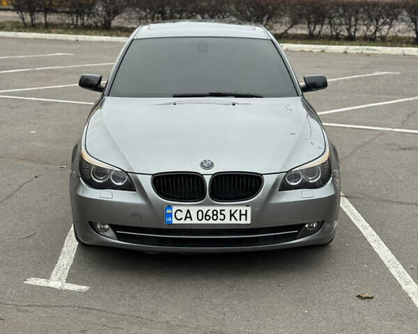 Сірий БМВ 5 Серія, об'ємом двигуна 2.99 л та пробігом 382 тис. км за 11500 $, фото 4 на Automoto.ua