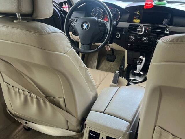 Серый БМВ 5 Серия, объемом двигателя 2 л и пробегом 325 тыс. км за 8699 $, фото 4 на Automoto.ua