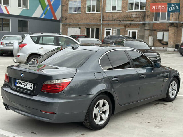 Серый БМВ 5 Серия, объемом двигателя 2 л и пробегом 402 тыс. км за 7950 $, фото 7 на Automoto.ua