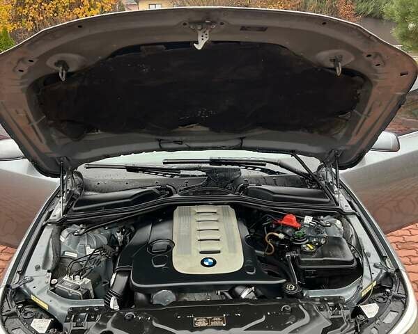 Серый БМВ 5 Серия, объемом двигателя 3 л и пробегом 300 тыс. км за 10500 $, фото 27 на Automoto.ua