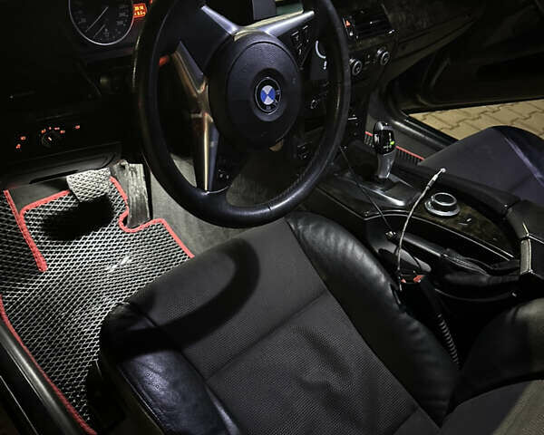 Серый БМВ 5 Серия, объемом двигателя 2 л и пробегом 307 тыс. км за 9000 $, фото 5 на Automoto.ua