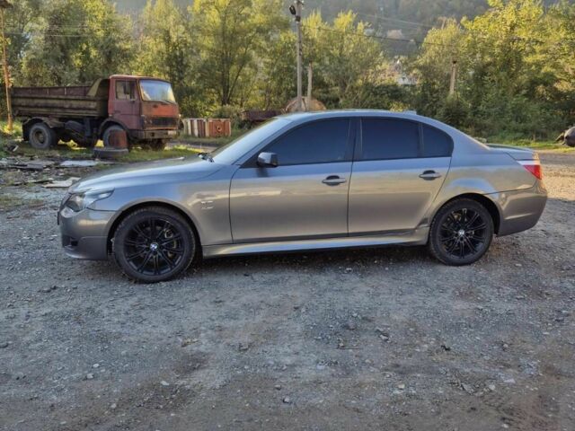 БМВ 5 Серия 2009 в Рахове на Automoto.ua Серый БМВ 5 Серия, объемом двигателя 3 л и пробегом 262 тыс. км за 6400 $, фото 4 на Automoto.ua