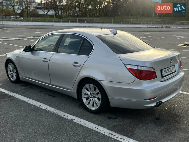 Сірий БМВ 5 Серія, об'ємом двигуна 2 л та пробігом 153 тис. км за 8000 $, фото 9 на Automoto.ua