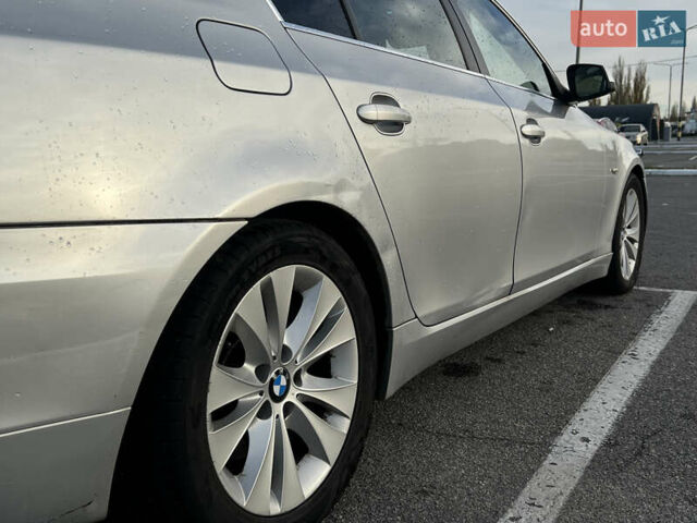 Сірий БМВ 5 Серія, об'ємом двигуна 2 л та пробігом 153 тис. км за 8000 $, фото 12 на Automoto.ua