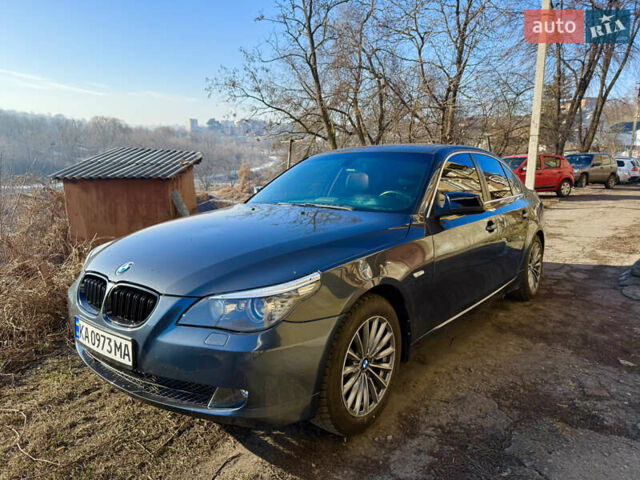 Серый БМВ 5 Серия, объемом двигателя 3 л и пробегом 288 тыс. км за 9500 $, фото 5 на Automoto.ua